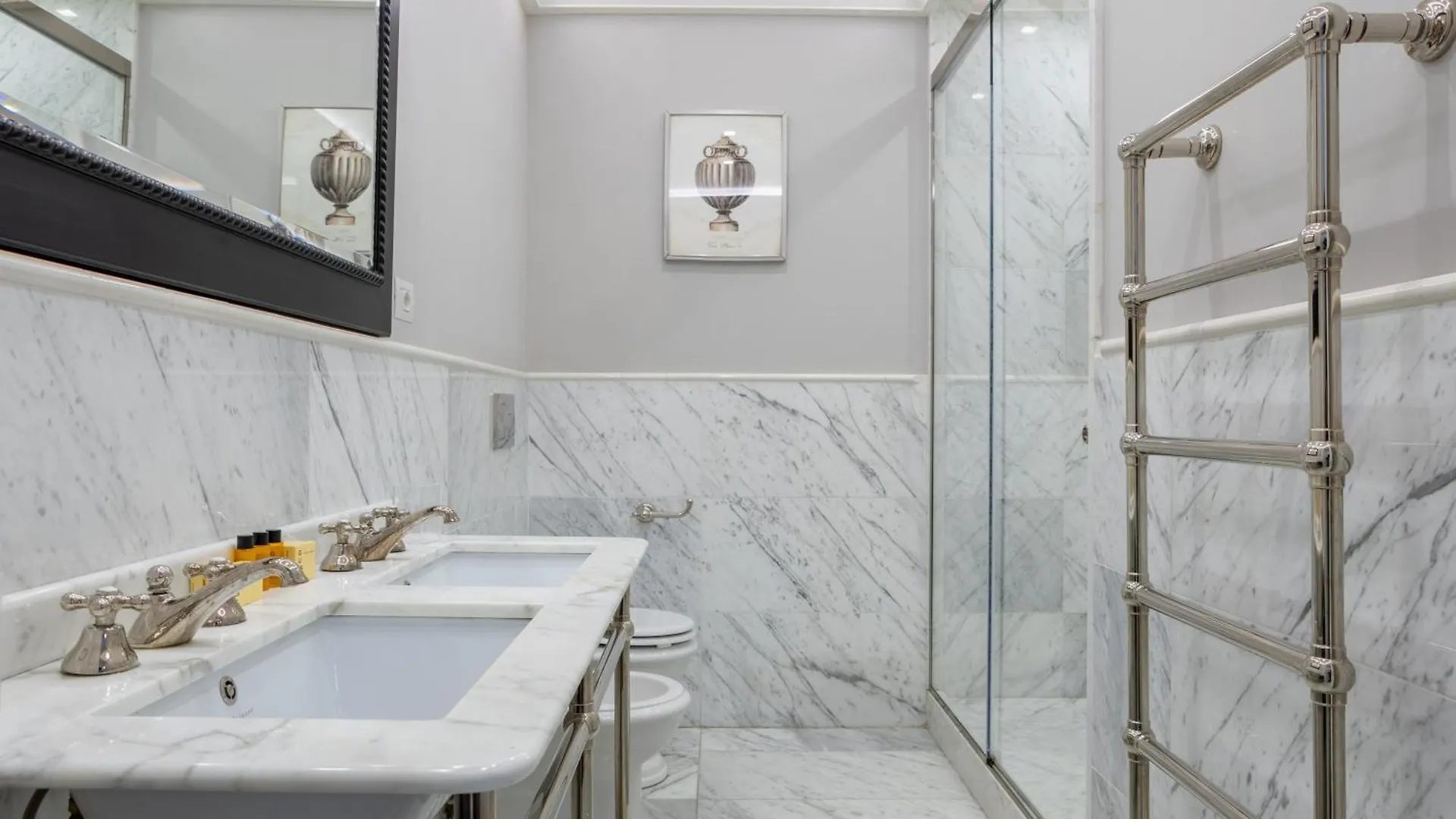 Apartment Calzaiuoli Private House Silver Florence
